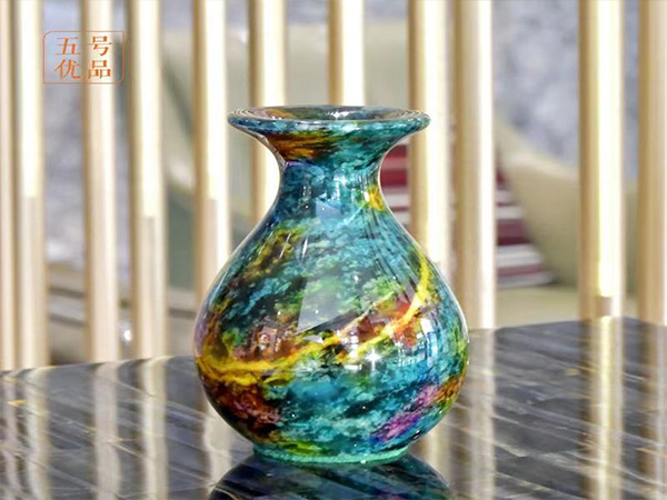 Colorful jade vase 2 